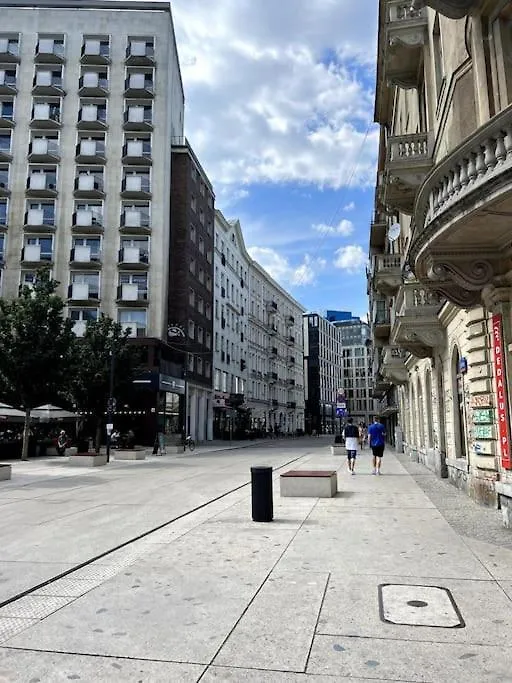 Apartment With Antique Furniture In The Old Town, Metro Warsaw